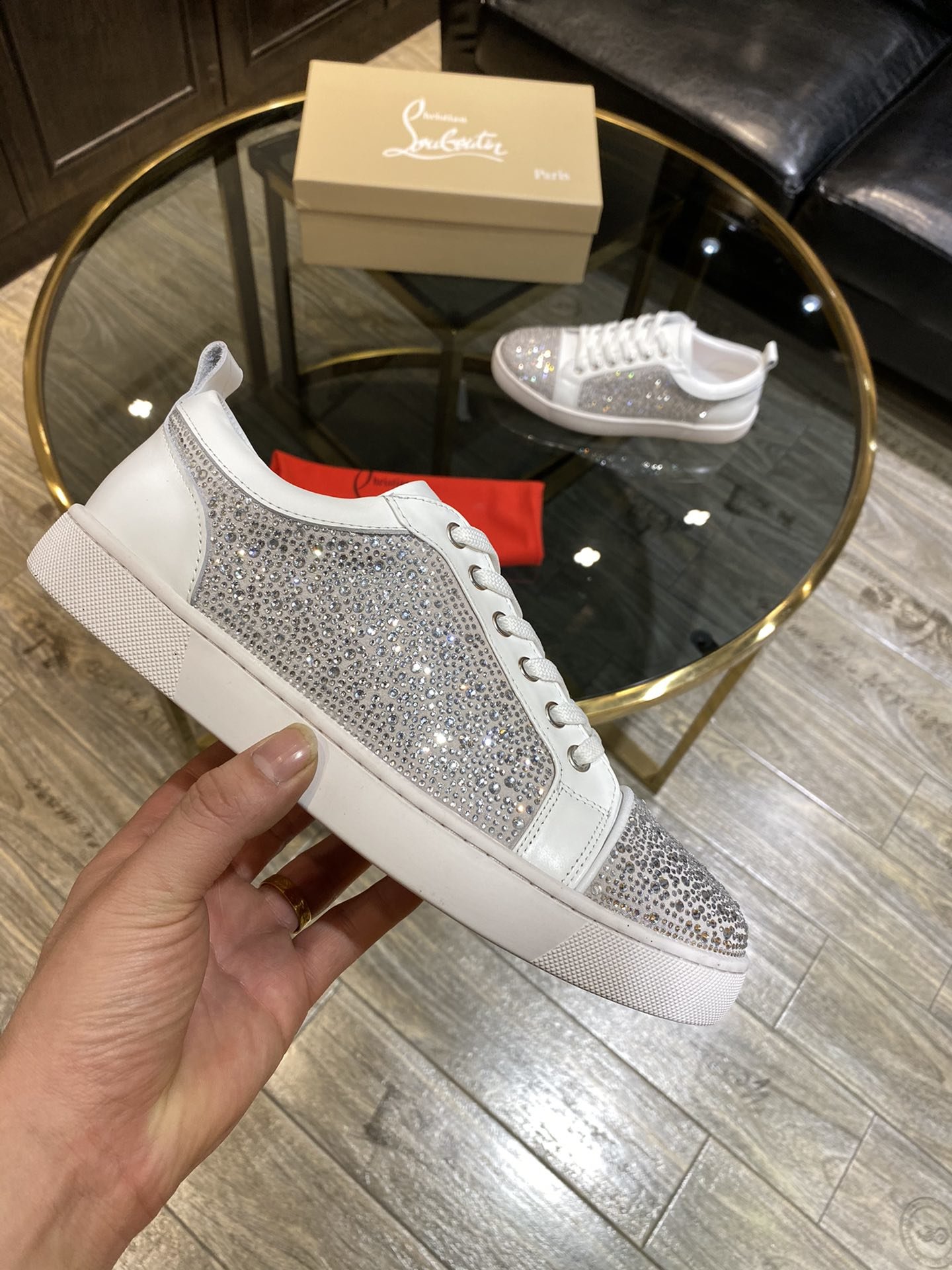 安全安いクリスチャンルブタンChristianLouboutin 靴 実物の写真 スーパーコピー必ず届く N品代引き可能国内発送後払い優良サイト